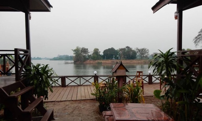 Don Det Hotel | Serene Stay at Paradise Riverview Resort with Breakfast