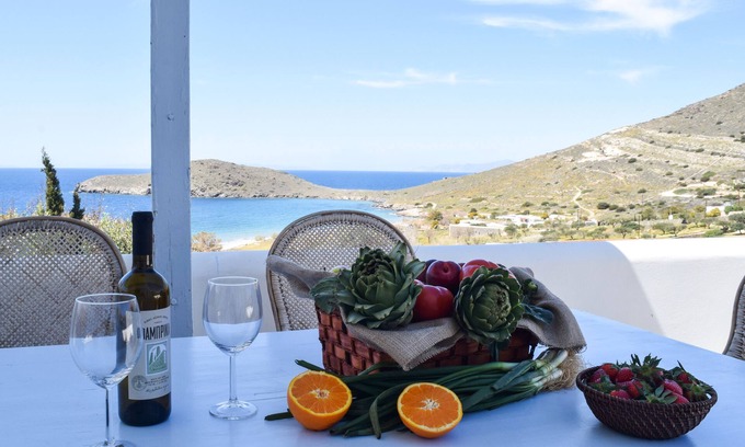 Delfini House | Beautiful 2-Bed Villa with Ocean Views at Delfini Bay