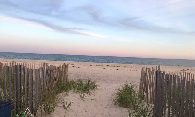 Ocean Bay Park House | Idyllic Retreat Near NYC with Ocean View & Kitchen