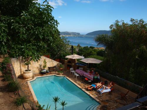 Paradise Apartment | Oceanfront Paradise View Apartment with Pool & Breakfast