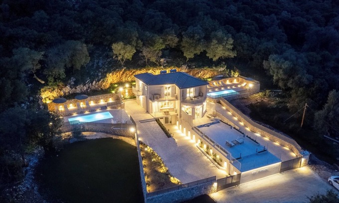Sami Villa | Paradise Villa I with 2 bedrooms and a pool