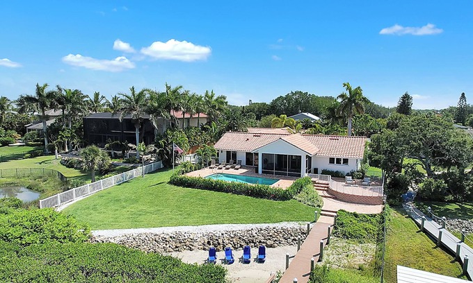 Sorrento Shores Villa | Idyllic Retreat with Pool, Private Beach & Spa Access