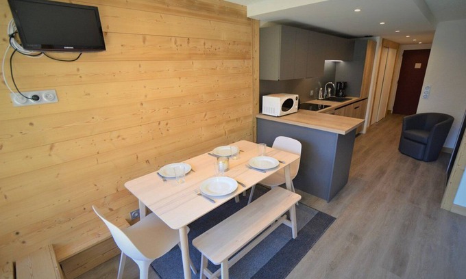 Plan Peisey Apartment | Renovated Paradiski Hotel Near Slopes and Shops