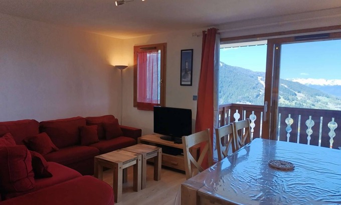 Vallandry Apartment | Convenient Ski-In/Ski-Out Access at Paradiski Vallandry