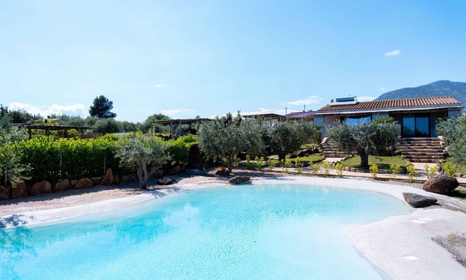 Orosei Apartment | Pet-Friendly Paradise at Paradiso degli Ulivi - 10/10 Rated