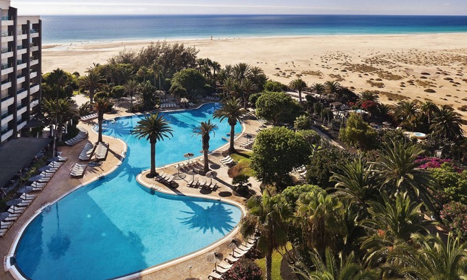 Pajara Hotel | Discover Melia Fuerteventura: 4-Star Spa and Family Retreat