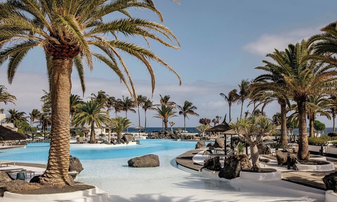 Costa Teguise Resort | Adults Only Retreat at Paradisus by Meliá Salinas Lanzarote