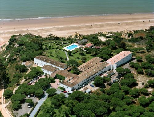 Mazagon Hotel | Beautiful Parador de Mazagón with Oceanfront Pool Access
