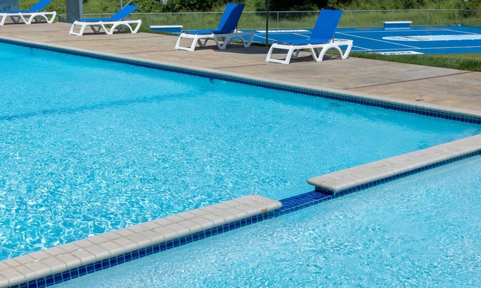 Borinquen Hotel | Relax at Parador El Faro with Spa, Pool & Top Reviews!
