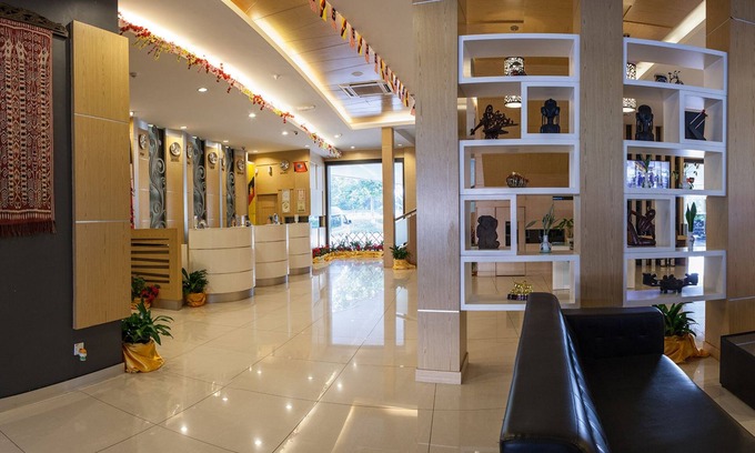 Lutong Hotel | Discover Paragon Lutong Hotel: Accessible & Family-Friendly