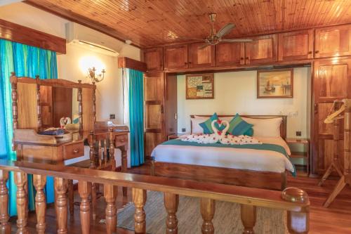 Praslin Island Bed & Breakfast | Paragon Luxury Villa