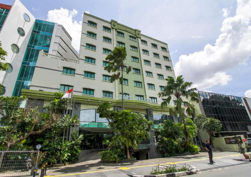 Kebon Sirih Hotel | Inviting Paragon Wahid Hasyim: Breakfast & Family-Friendly Stay