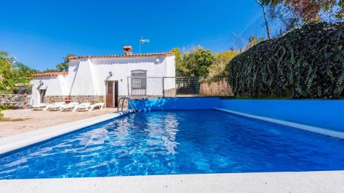 Calabazares House | Discover Parajes del Chanza Cortegana: 4-Star Family Retreat