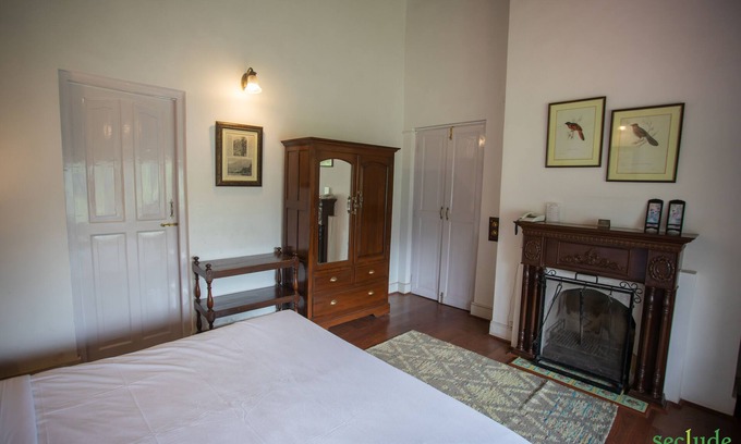 Ramgarh House | Secluded Parakeet Haven in Taradale with Breakfast Included