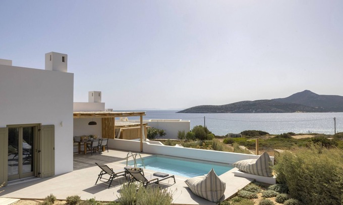 Antiparos Villa | Relax at K1 - Villa Astra with Private Pool & Breakfast