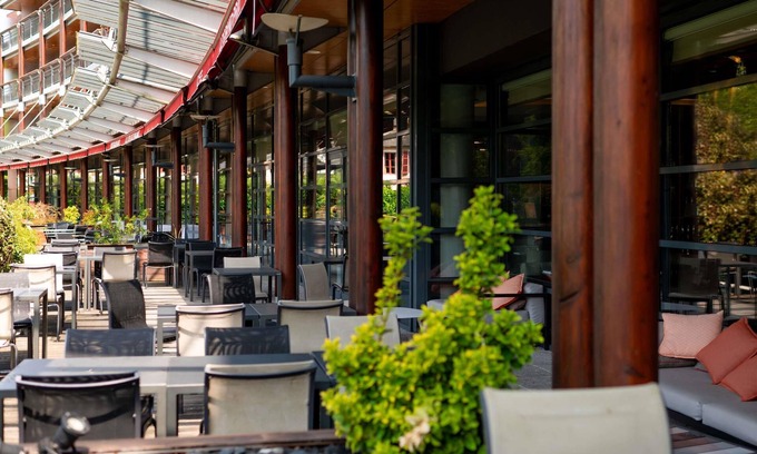 Centre Ville Hotel | Indulgent Stay at Hotel Parc Beaumont Pau MGallery