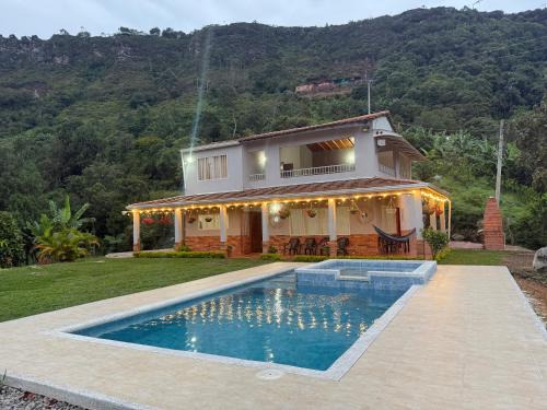 Piedecuesta Villa | Parcela villa David mesa de los santos