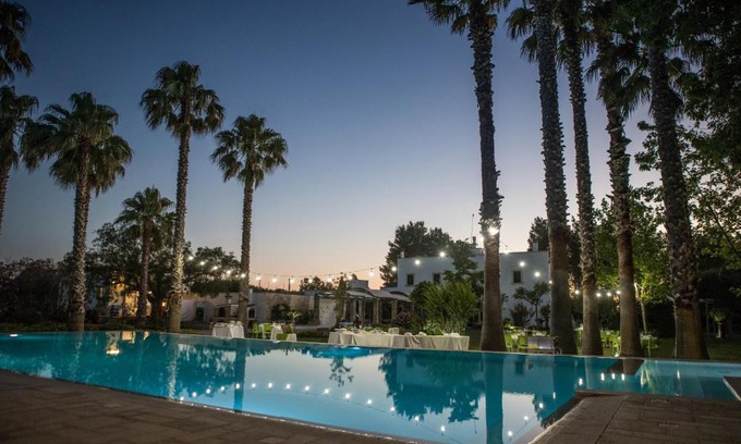 Cutrofiano Bed & Breakfast | Experience Parco Degli Aranci: 4-Star Oceanfront Retreat