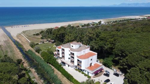 Paestum Hotel | Experience Coastal Bliss at Parco Dei Principi Hotel