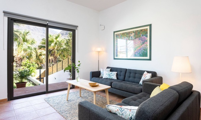 Valle Gran Rey House | Guest Rated 10/10 at Pareado Mirlos2 with Spa & Breakfast