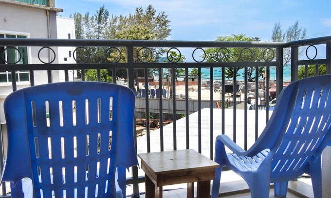 Lubok Buaya Hotel | Paretto Seaview Hotel: Family Friendly with Scenic Views