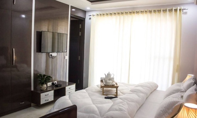Gurugram Apartment | Parfait Street 2Bhk srvc apartment Horizon cnter