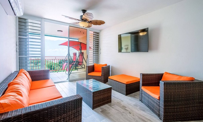 Palmarejo Condo | Parguera!Beautiful Duplex 2 Bed!3 Mins away from beach and activities!