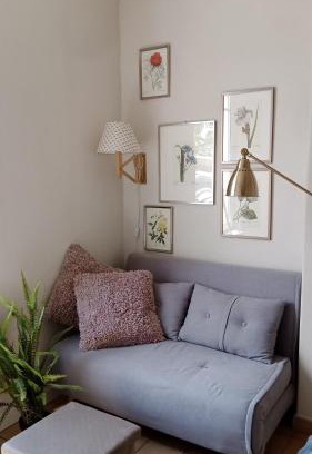 Quartier de la Maison-Blanche Apartment | Paris Authentic House: Cozy Studio for Family Travelers