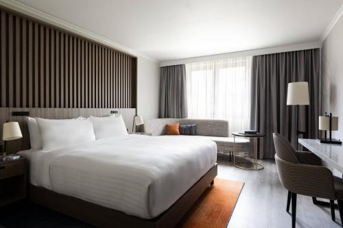 Roissy-en-France Hotel | Discover the Paris Marriott at Charles de Gaulle Airport