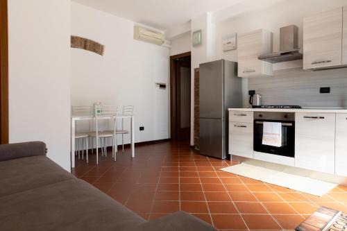 Porto Mantovano Apartment | Pet-Friendly PARISI BnB - Ideal for Families in Porto Mantovano