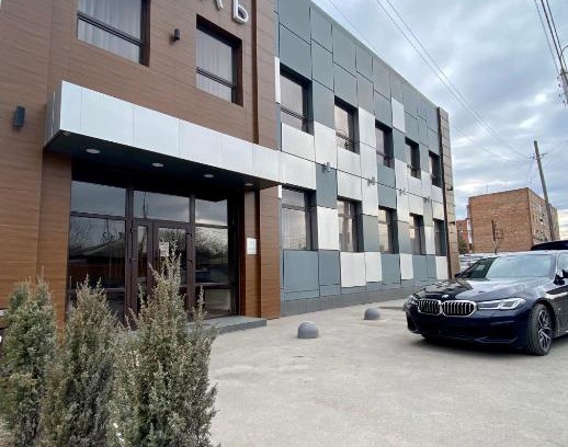 Shakhty Hotel | Family-Friendly PARK Hotel with Breakfast & Kitchen Access