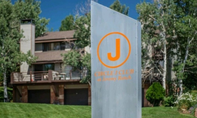 Summit Park Condo | Budget-Friendly Park City Hotel with Pool and Spa Access