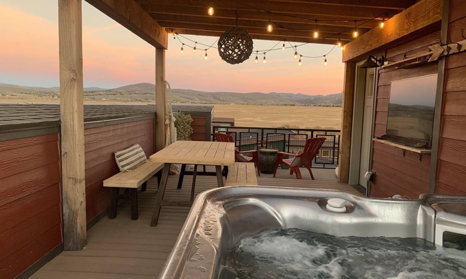 Kimball Junction House | Park City Gem - Close to the Mountain with Spa & Hot Tub