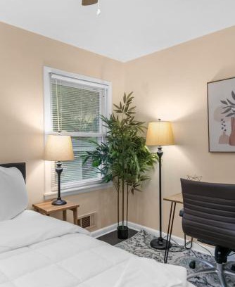 New Castle House | Park Drive Picturesque