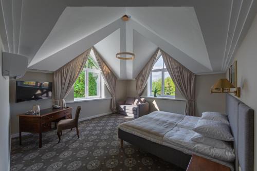 Siauliai City Center Hotel | Pet-Friendly Park Hotel Šiauliai: Rated 9/10 for Comfort
