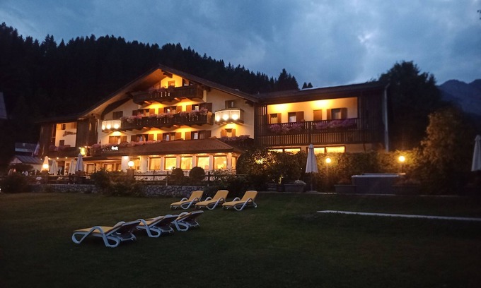 Pie Falcade Hotel | Park Hotel Arnica