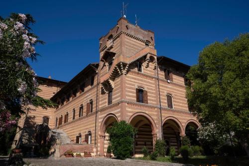 Portoferraio Hotel | Tranquil Retreat at Park Hotel Napoleone with Ocean Views