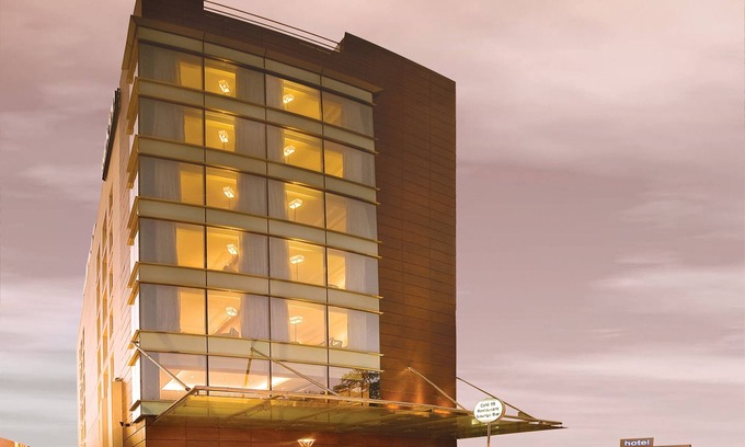 Old Gurgaon Hotel | Family-Friendly Park Inn in Gurgaon with Great Amenities