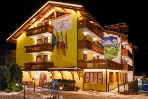 Carisolo Apartment | Oceanfront Park Residence Imperator - Guest Rated 9/10