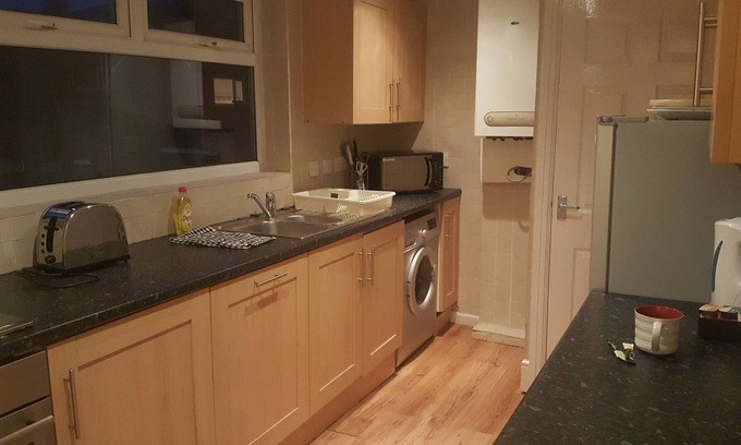 Blyth Apartment | Park Road Apartment: Steps from the Beach & Pet Friendly