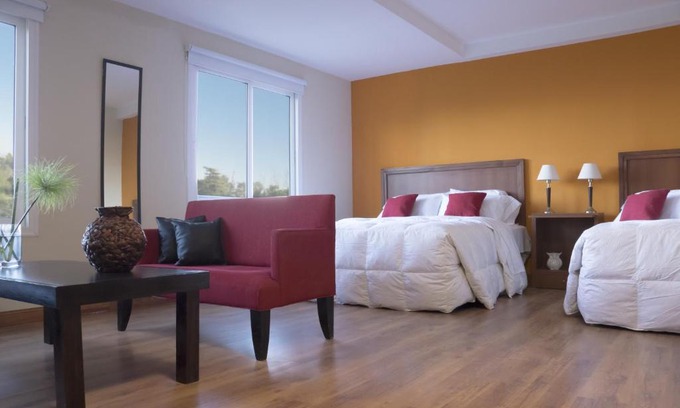 Campana Hotel | Family-Friendly Park View Hotel & Residences with Great Reviews