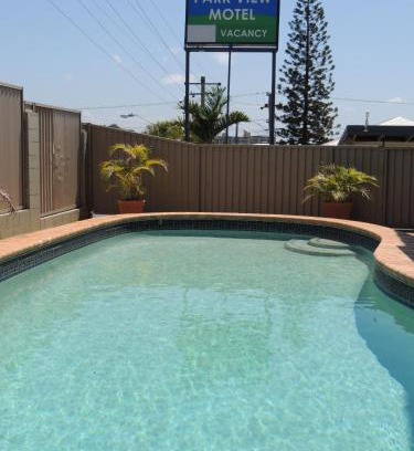 Gladstone Hotel | Oceanfront Park View Motel with Pool & Hot Tub