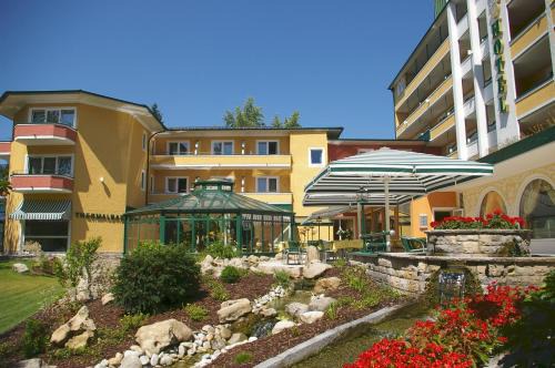 Bad Fuessing Hotel | Elegant Parkhotel: Oceanfront Bliss with Spa & Pool