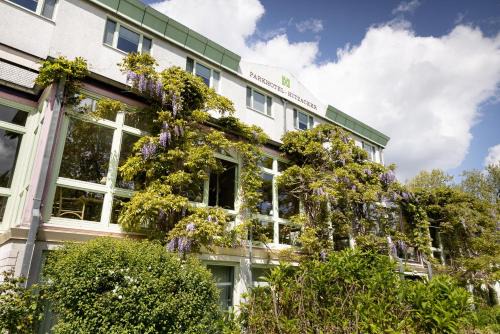 Hitzacker Hotel | Discover Comfort at Parkhotel Hitzacker with Spa & Pool