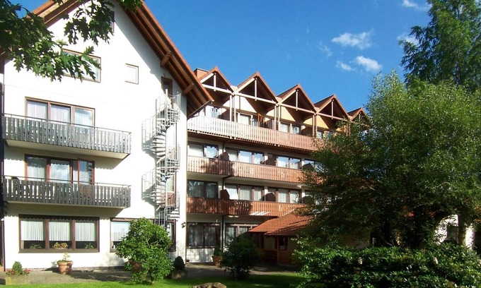 Oberaula Hotel | Experience Comfort at Parkhotel zum Stern - 4 Star Retreat