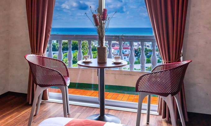 Maeganeku Apartment | Parking lot available 2 minutes to the beach i - Prince Plage Okinawa 1003 / Kunigami-gun Okinawa