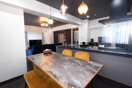 Hakata Ekimae Apartment | Family-Friendly Stay at Parkside Inn Hakata - 8.5/10 Rated