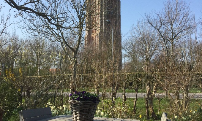 Westkapelle Apartment | Guest Rated: 10/10 at Parkweg 21, Westkapelle with Kitchen