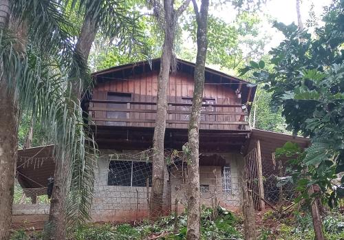 Santa Branca House | Discover Parque dos Passaros: Oceanfront Retreat Awaits