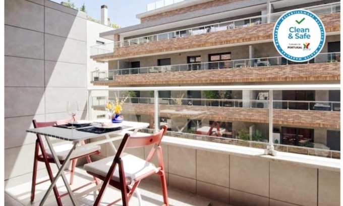 Moscavide Apartment | Inviting Parque Nações & Jardins Cristo Rei with Top Reviews